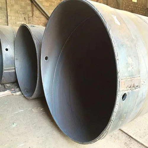 贵州钢护筒的生产工艺主要包括以下步骤